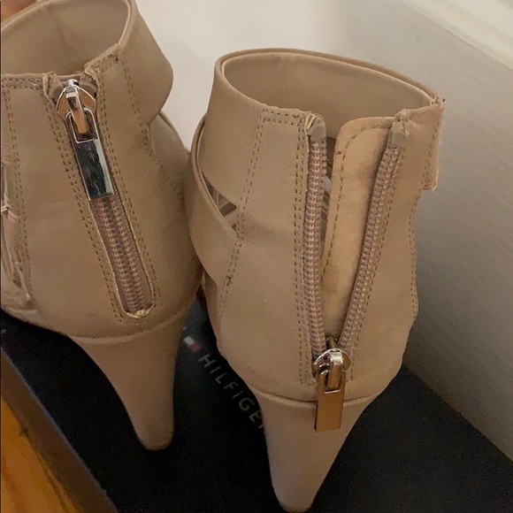 EXPRESS Summer Sandal - Picture 5 of 6